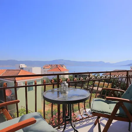 Apartamento By The Sea Slatine, Ciovo - 24266 *