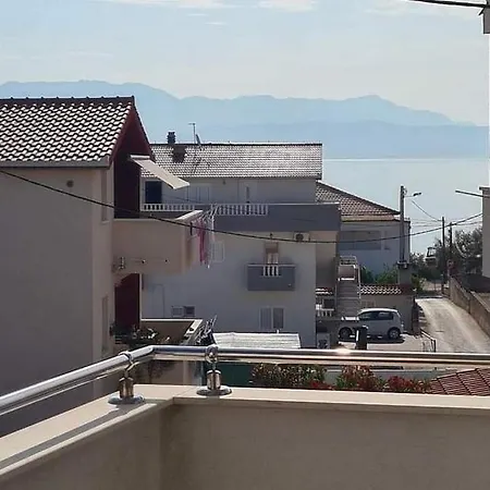 Apartment By The Sea Slatine, Ciovo - 24266