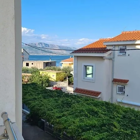 Apartment By The Sea Slatine, Ciovo - 24266