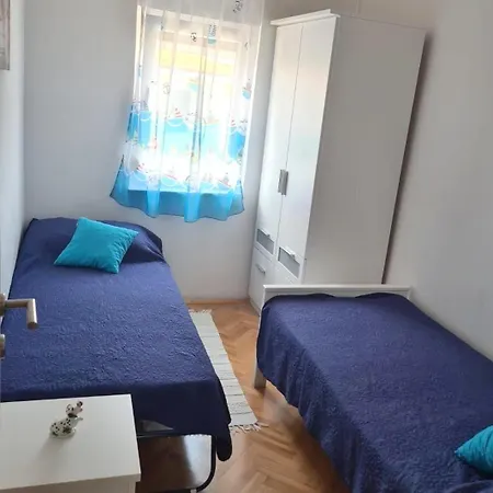 Apartment By The Sea Slatine, Ciovo - 24266 *